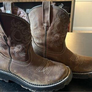 Women’s Ariat Fatbaby boots-size7B